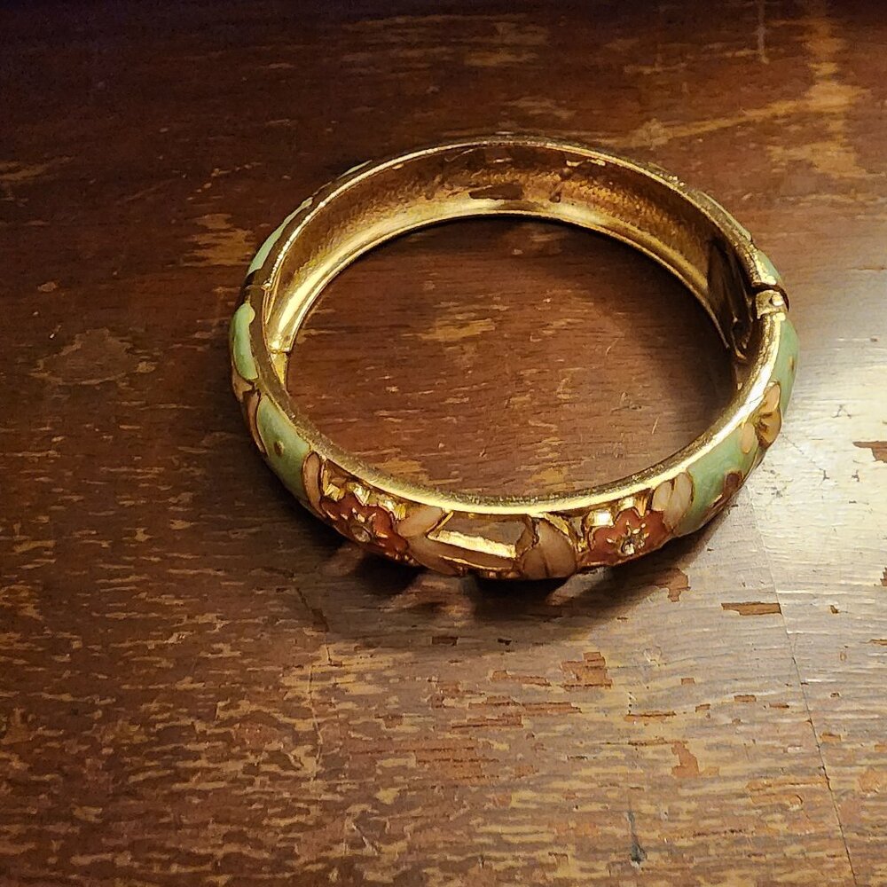 Goldtone  turquoise Enamel FLOWERS Bracelet